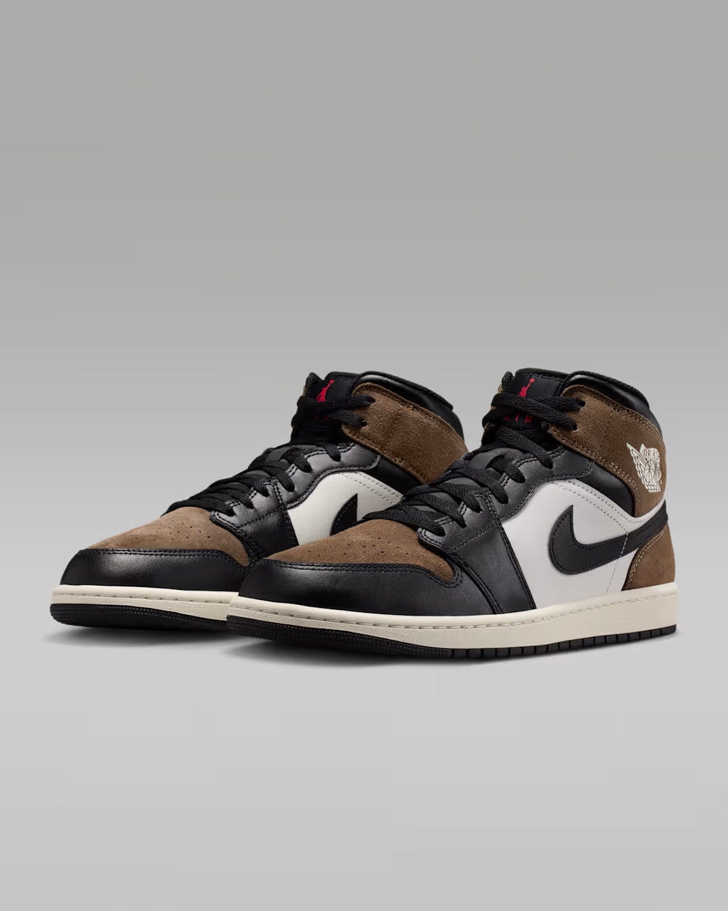 Air Jordan 1 Mid